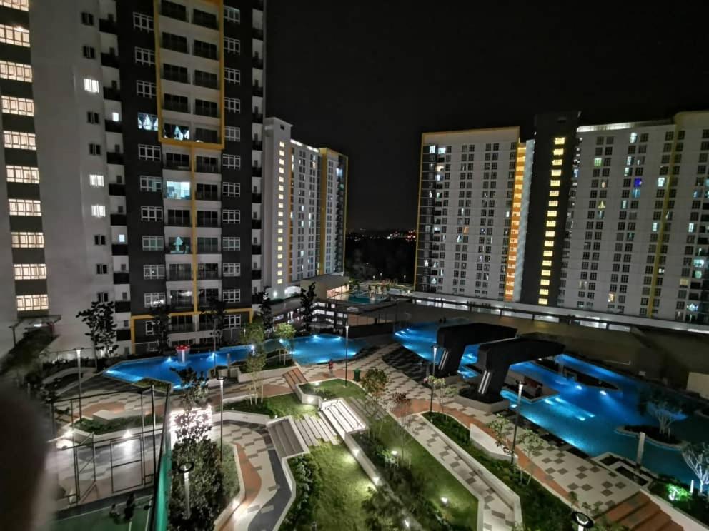 Mesahill Homestay, Nilai By S&T Homez Bagian luar foto